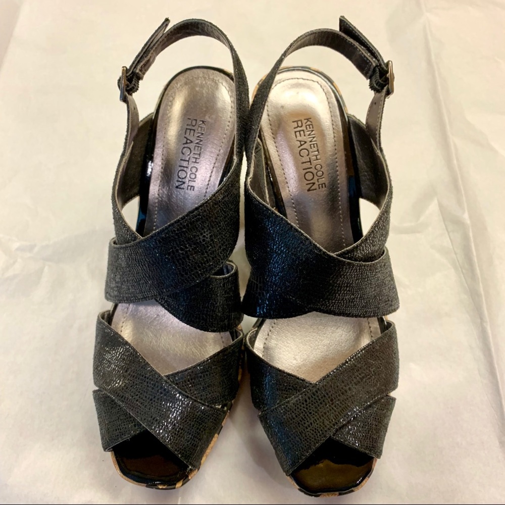 Kenneth Cole Reaction “Knock Loud” Wedge Sandals